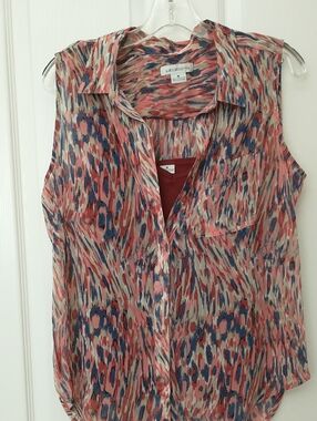 Liz Claiborne Coral, Blue & Cream Sleeveless Button-Down Shirt with Cami, Size M